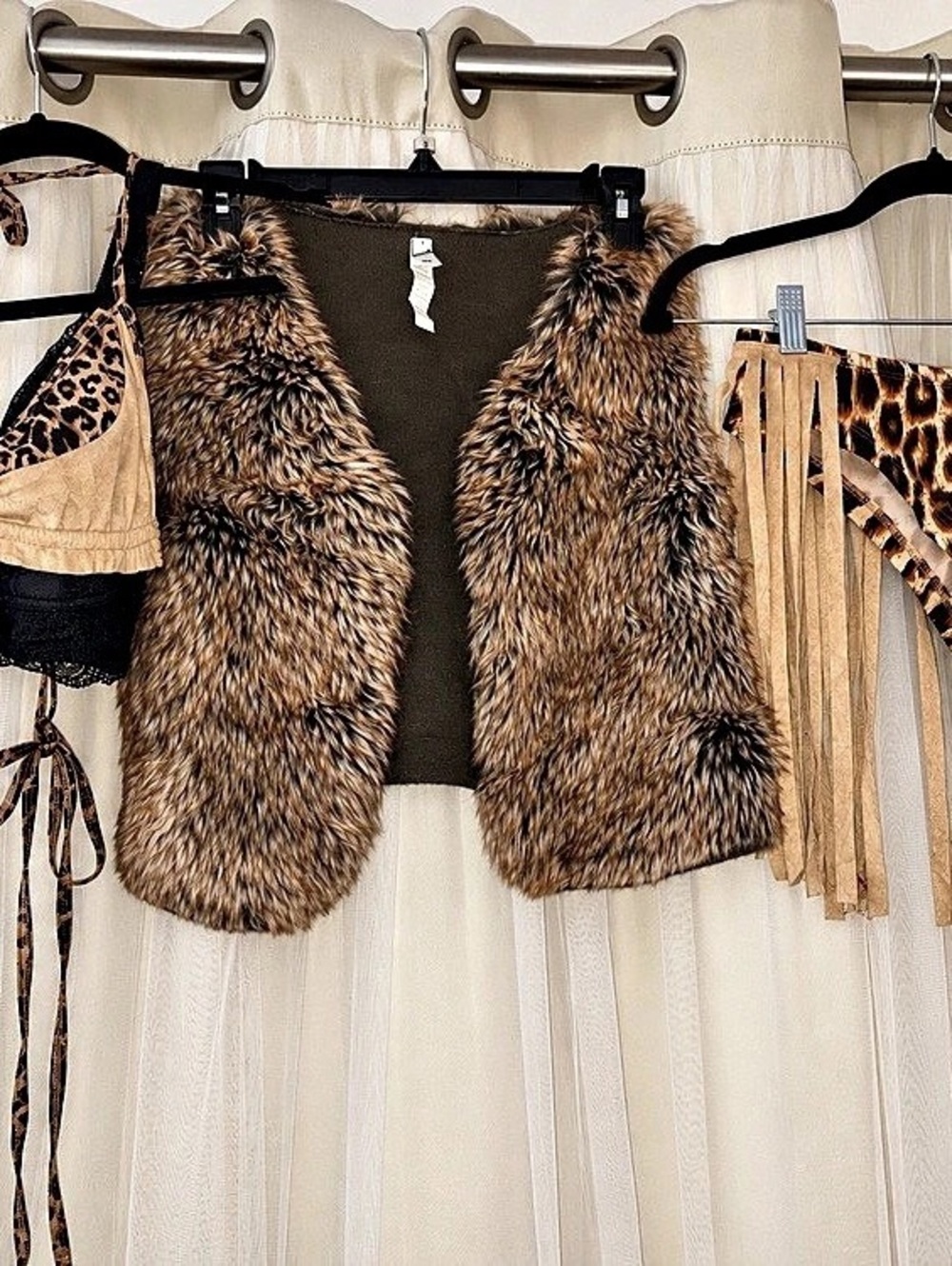 Leopard Print Bikini Set with Faux-Fur Vest & Tie on Thigh Piece 🤎🤍